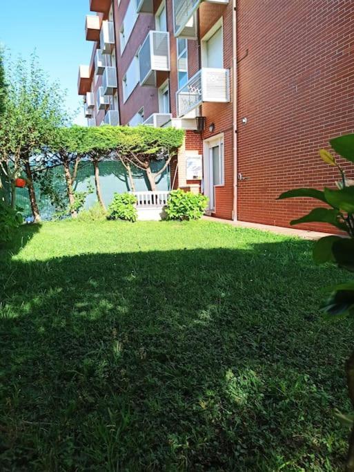 Bajo Con Jardin Privado Lejlighed Santander Eksteriør billede