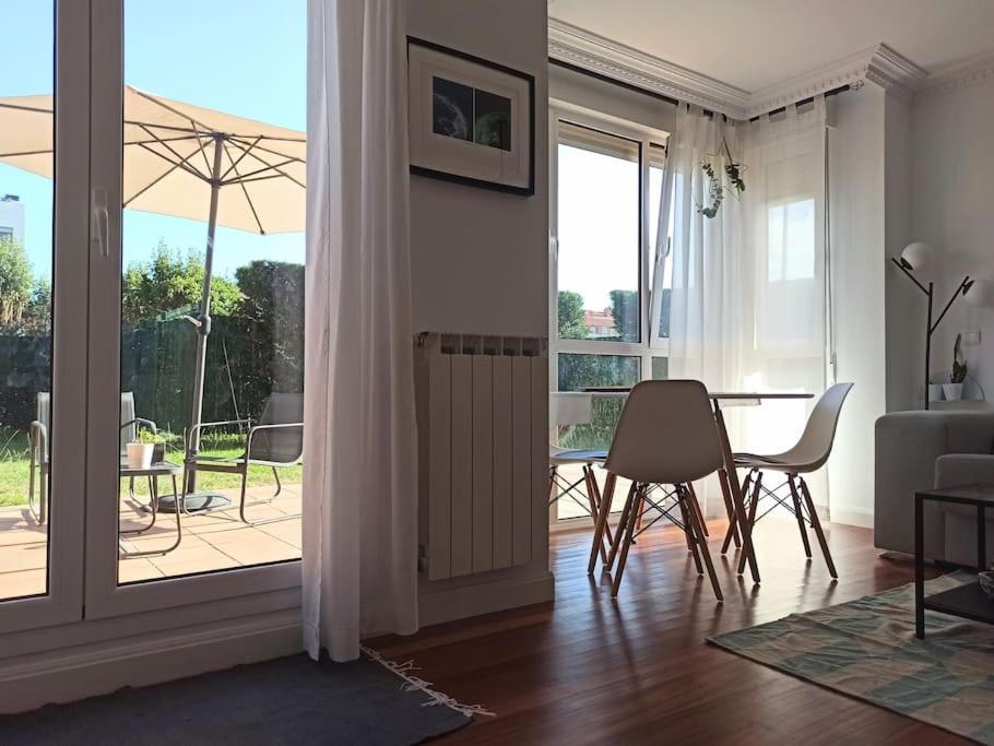 Bajo Con Jardin Privado Lejlighed Santander Eksteriør billede