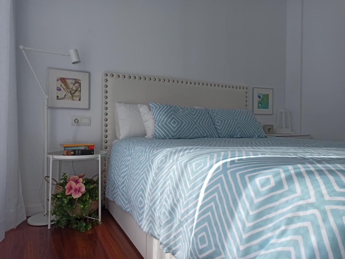 Bajo Con Jardin Privado Lejlighed Santander Eksteriør billede